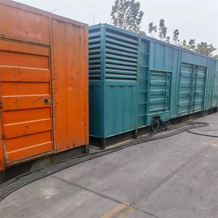修武如何选择适合 600kW 柴油发电机组的热继电器？